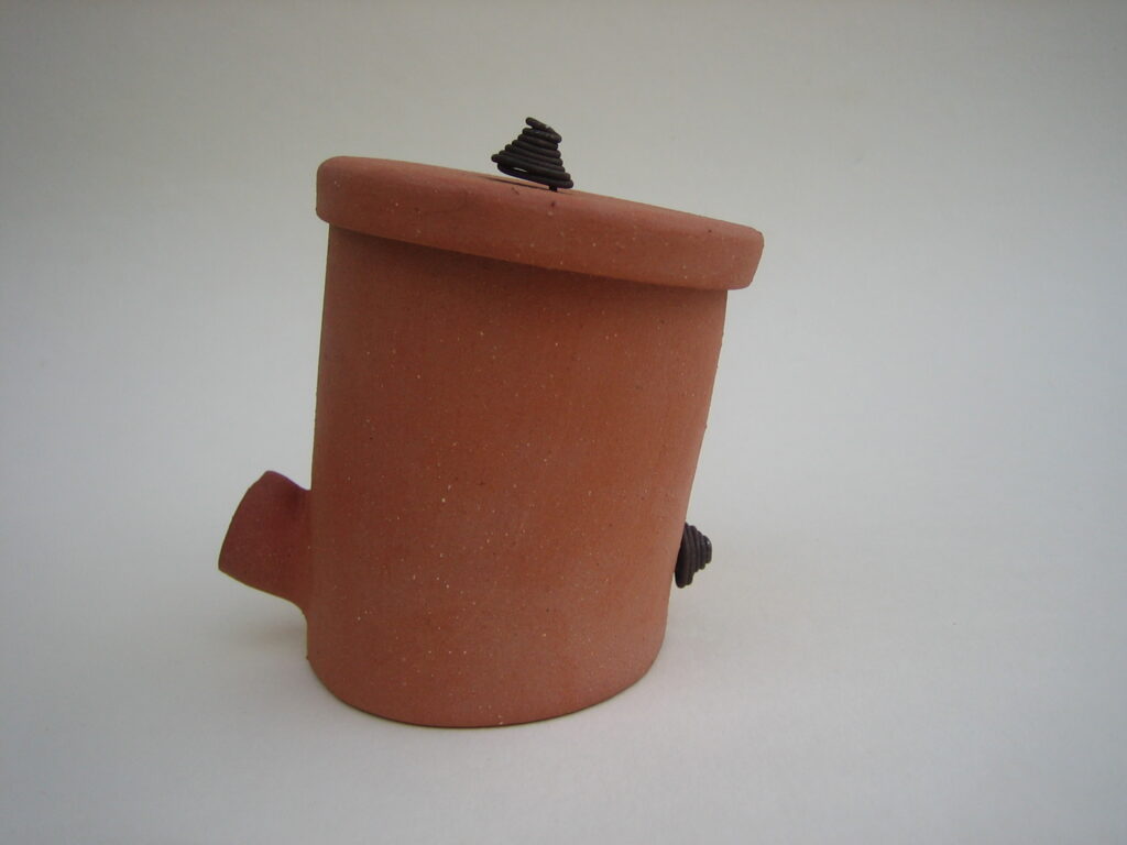 2008 'Isn't a teapot', earthenware, iron wire, h8,5x o6cm