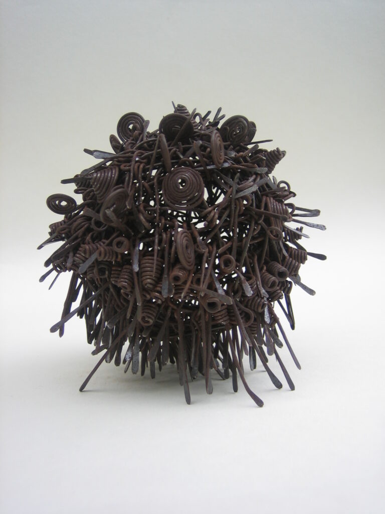 2008, 'Pieces of Mind - Peace of Mind', iron wire, h12x o8,5cm