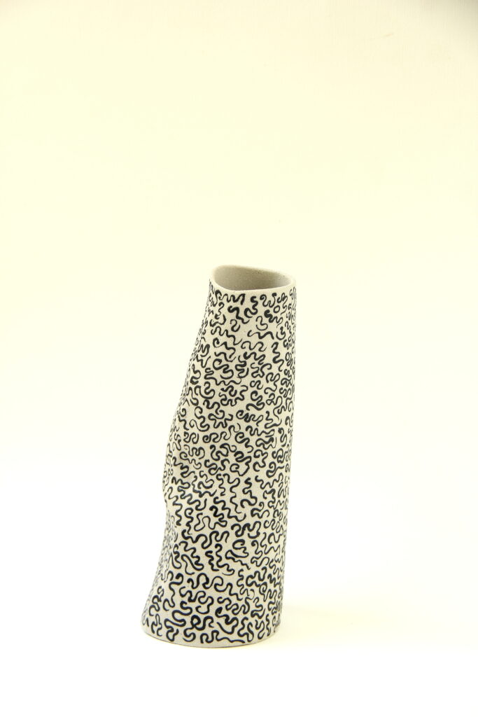 2011 'Crumbled 04', stoneware, h20x o8x o5cm
