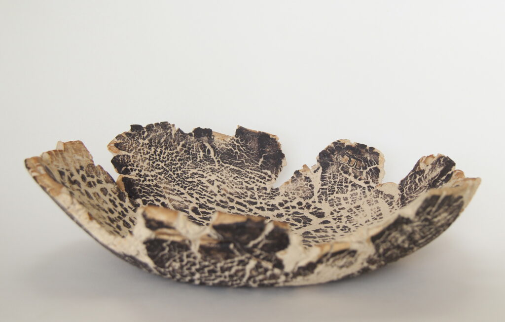 2011 stoneware, h8xo30cm, side