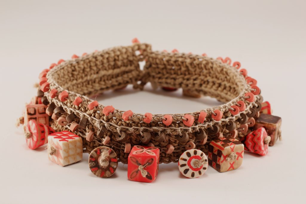 2012 porcelain, rope o 14cm