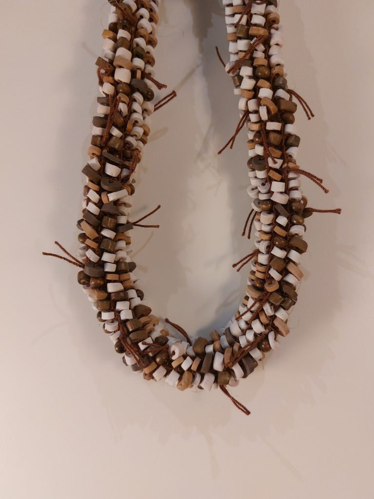 2019 porcelain, wooden beads, cotton, o 16cm