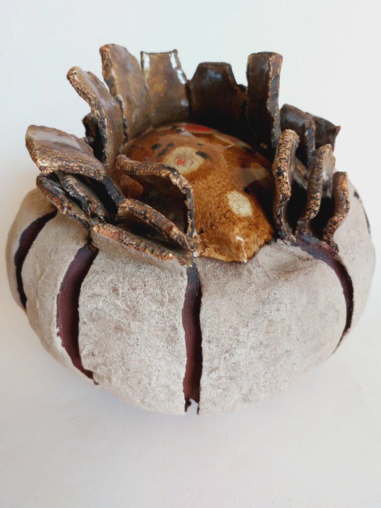 2022 Seed pod as urn, stoneware, h21 x w23 x d 23 cm